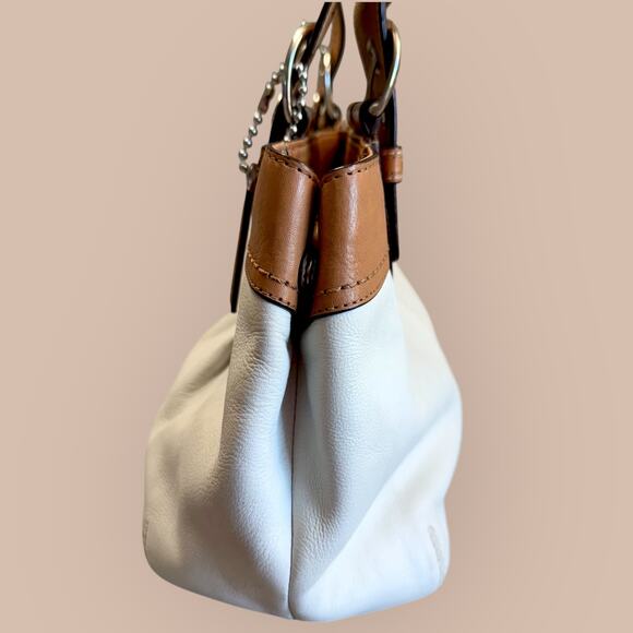 Coach Y2K Leather Soho Tote Shoulder Bag Double Handle Buckled Pleated Ivory Tan - Picture 7 of 14